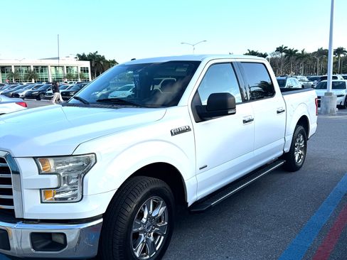 Used 2015 Ford F150 XLT w/ Equipment Group 301A Mid image 5