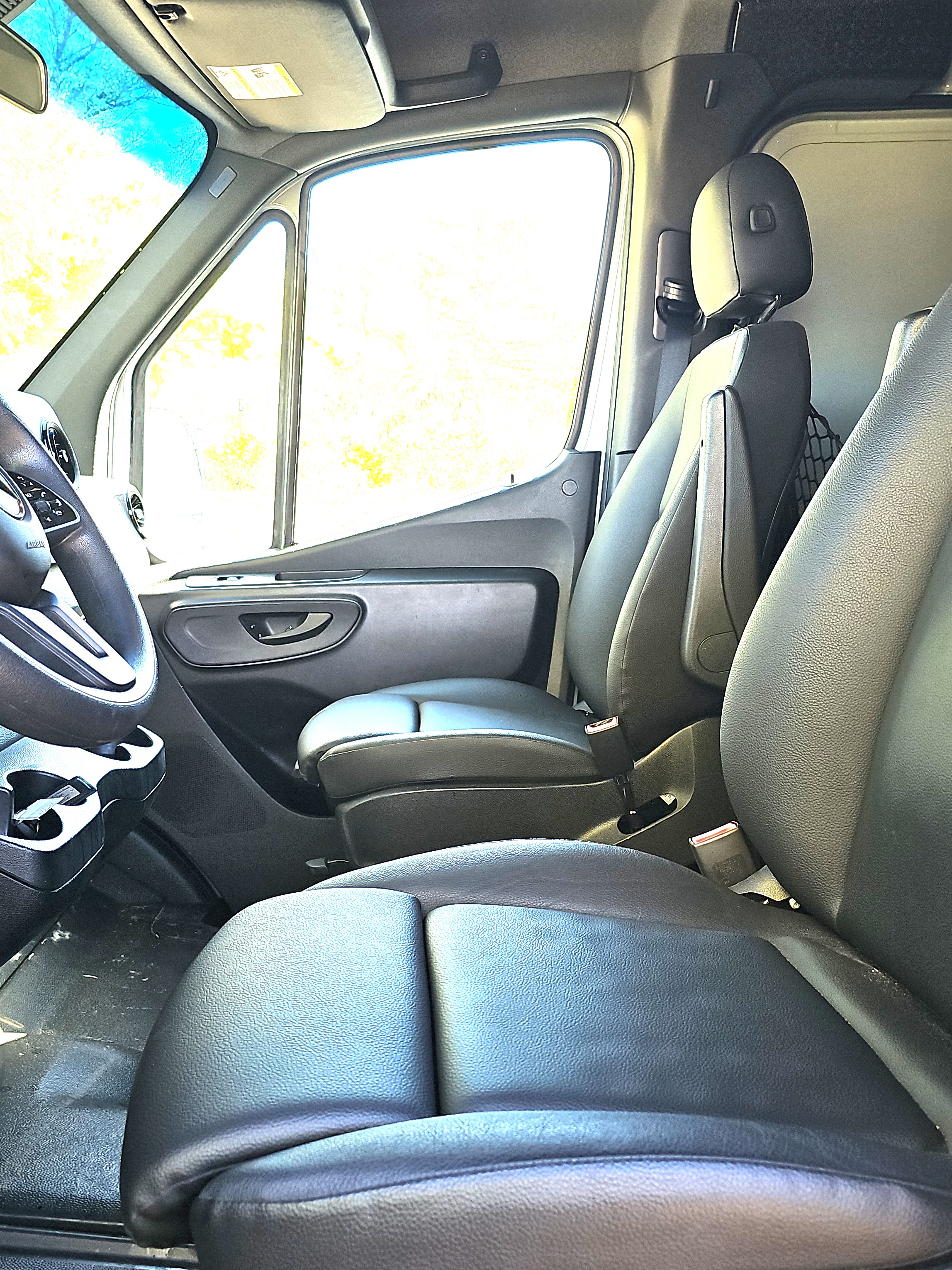 Used 2023 Mercedes-Benz Sprinter 2500 image 1