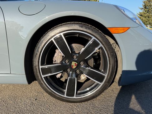 Used 2017 Porsche 911 Carrera RWD image 27
