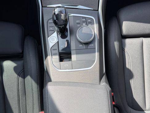 Used 2020 BMW 330i xDrive Sedan w/ Convenience Package image 12