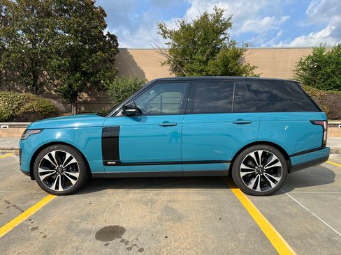 Used 2021 Land Rover Range Rover Autobiography Fifty Edition image 5