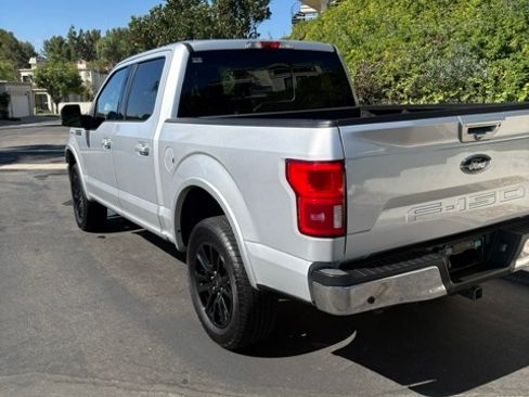 Used 2019 Ford F150 Lariat w/ Equipment Group 501A Mid AWD/4WD image 5