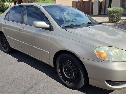 Used 2006 Toyota Corolla LE FWD image 9