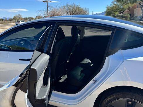 Used 2022 Tesla Model 3 Long Range image 14