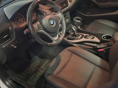 Used 2014 BMW X1 sDrive28i RWD image 12