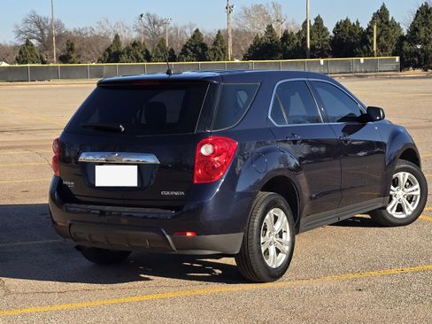 Used 2015 Chevrolet Equinox LS image 6