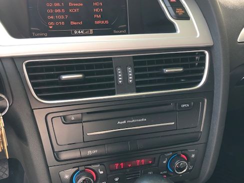 Used 2012 Audi A4 2.0T Premium Plus image 10