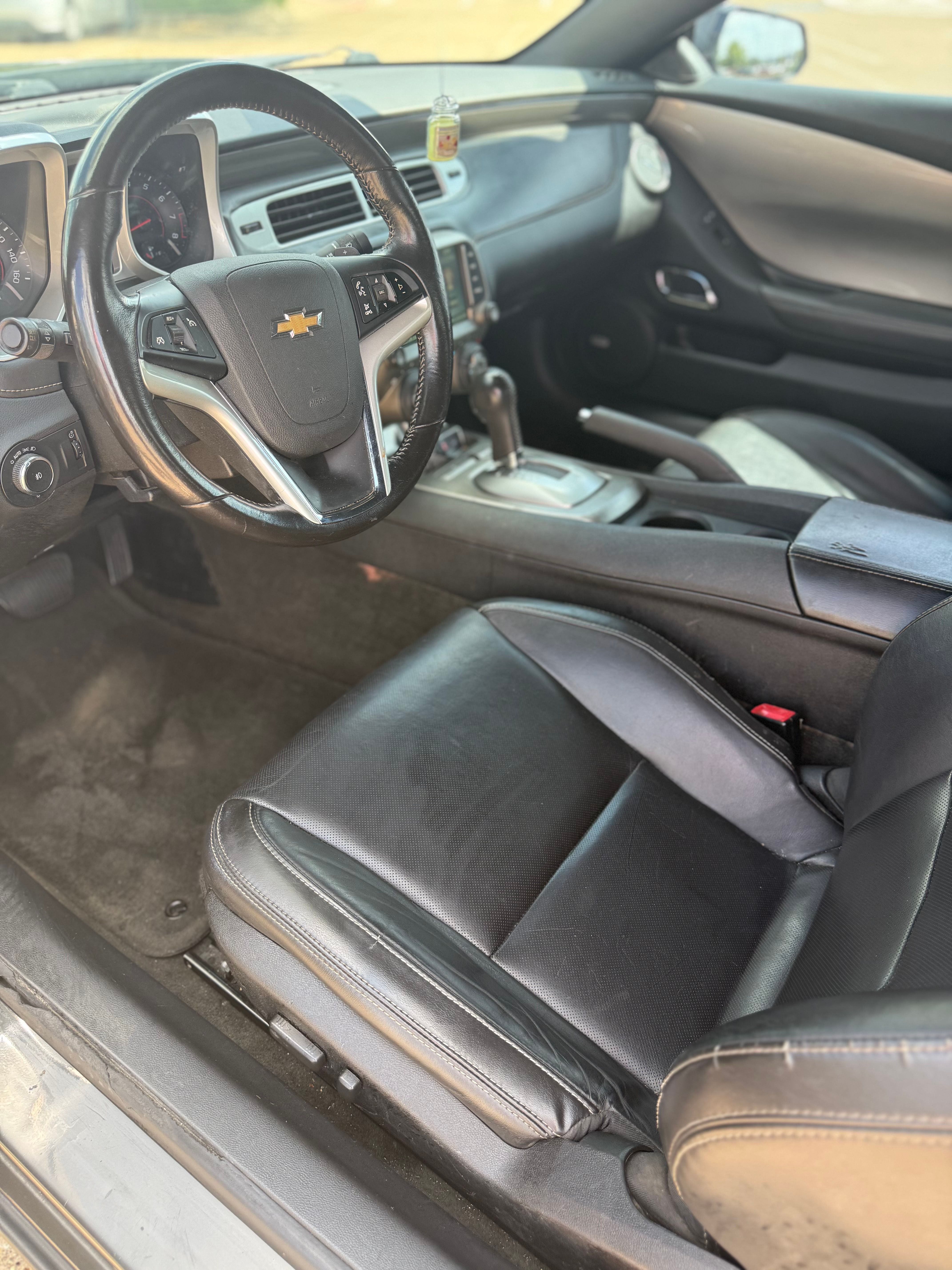 Used 2014 Chevrolet Camaro LT w/ RS Package RWD image 10
