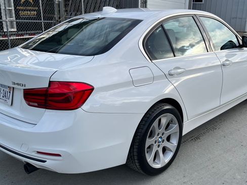 Used 2016 BMW 340i xDrive Sedan AWD/4WD image 12