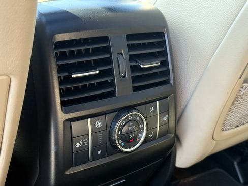 Used 2016 Mercedes-Benz GL 320 BlueTEC 4MATIC image 14