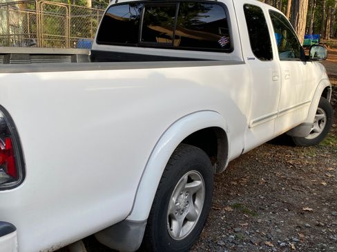 Used 2003 Toyota Tundra Limited image 4