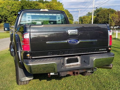 Used 2015 Ford F350 XL image 4