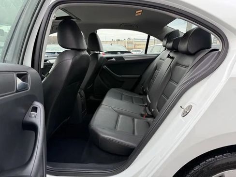 Used 2016 Volkswagen Jetta SEL w/ Lighting Package image 14