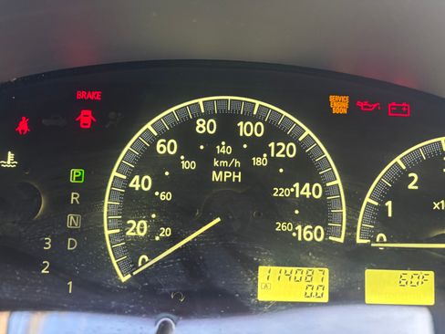 Used 2002 INFINITI I35 image 11