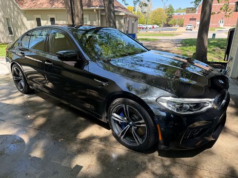 Used 2018 BMW M5 AWD/4WD image 2