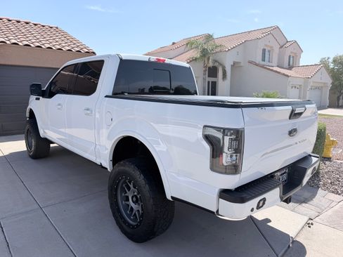Used 2016 Ford F150 XLT w/ Equipment Group 302A Luxury AWD/4WD image 4