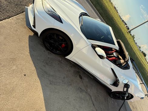 Used 2021 Chevrolet Corvette Stingray Preferred Cpe w/ 2LT image 8