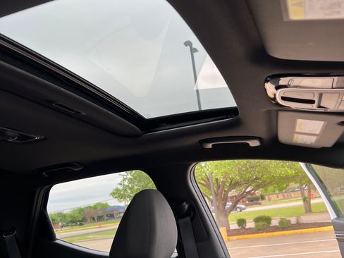 Used 2022 Hyundai Santa Cruz SEL w/ Activity Package image 13