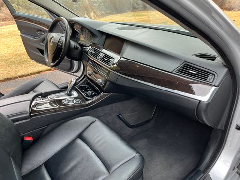 Used 2013 BMW 528i xDrive Sedan image 11