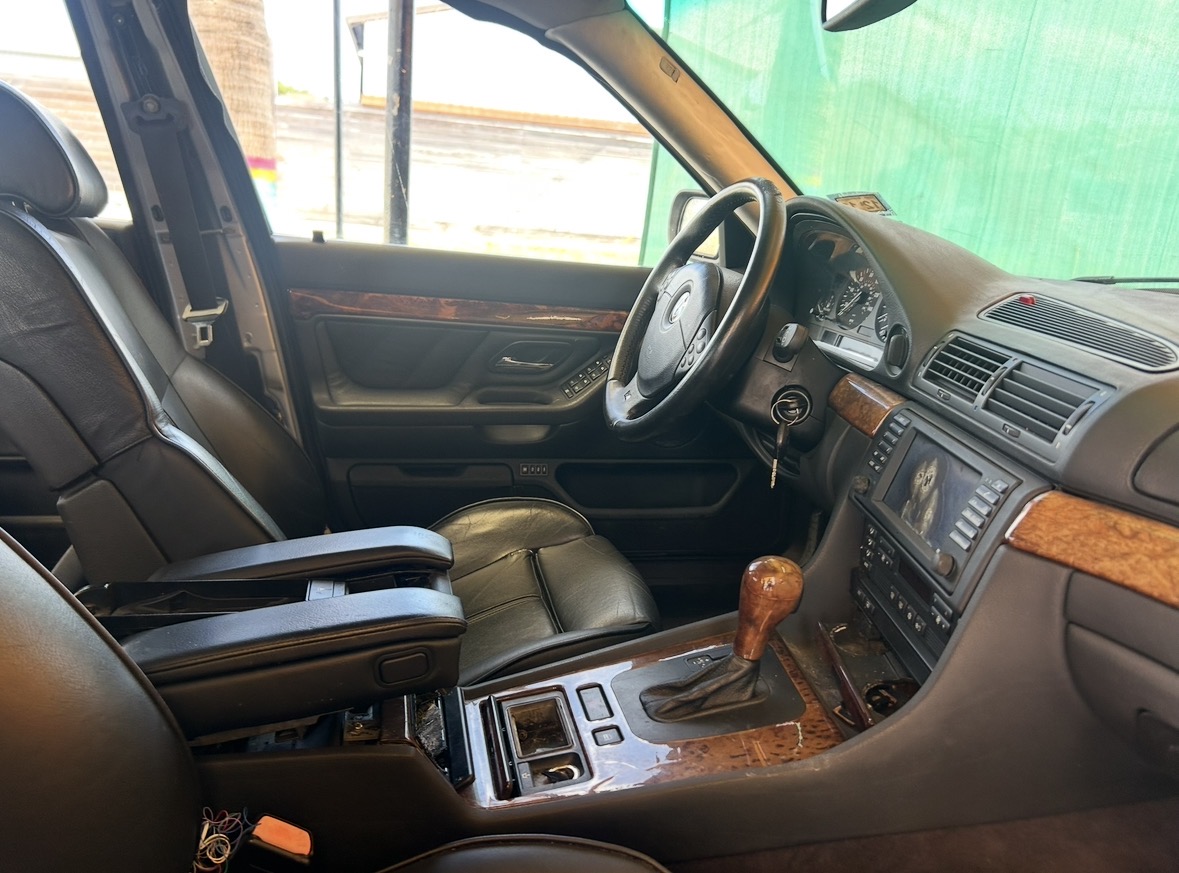 Used 2001 BMW 740i RWD image 12