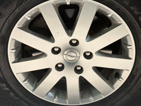 Used 2016 Chrysler Town & Country Touring w/ Driver Convenience Group FWD image 18