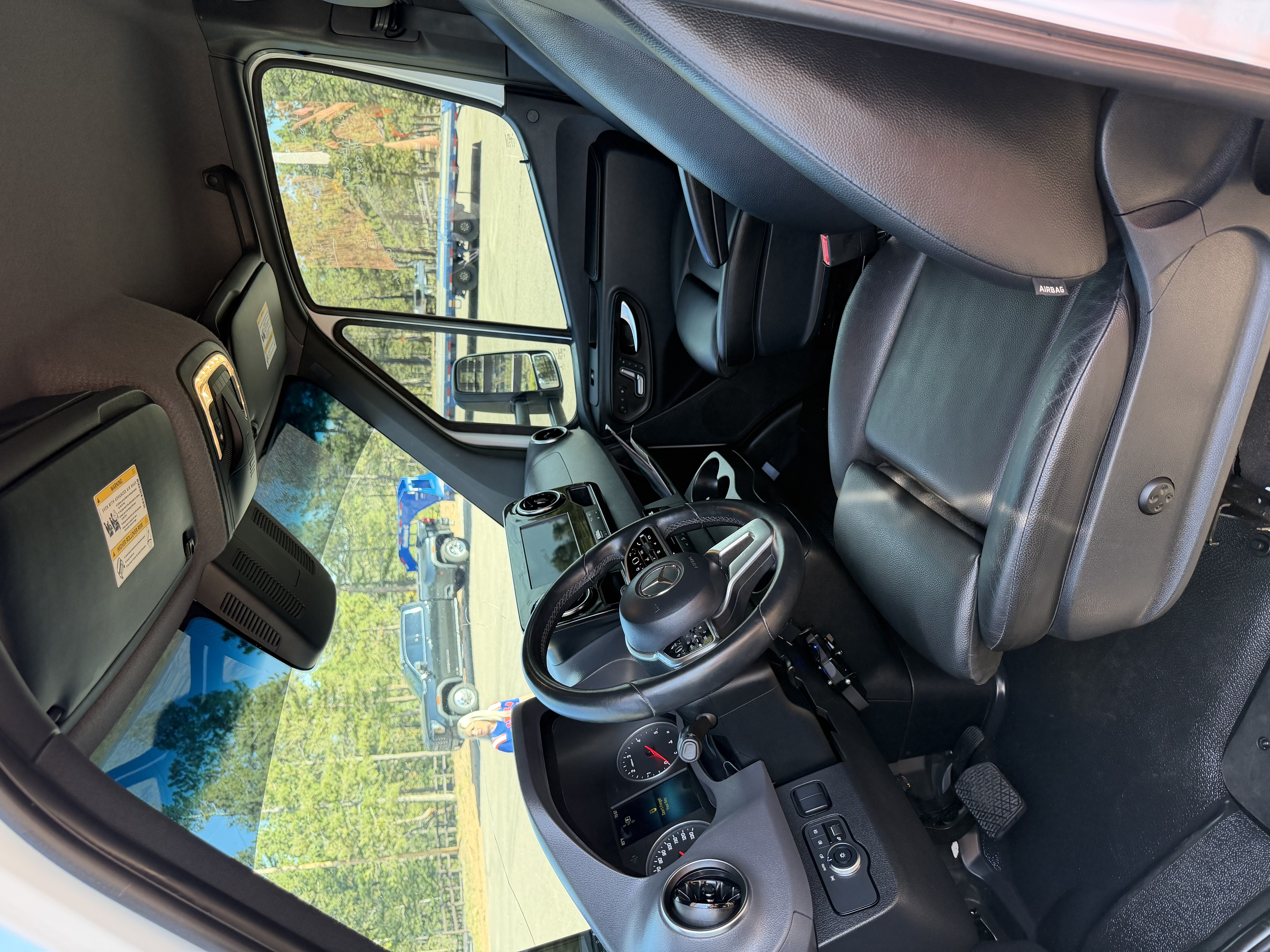 Used 2019 Mercedes-Benz Sprinter 170 image 19