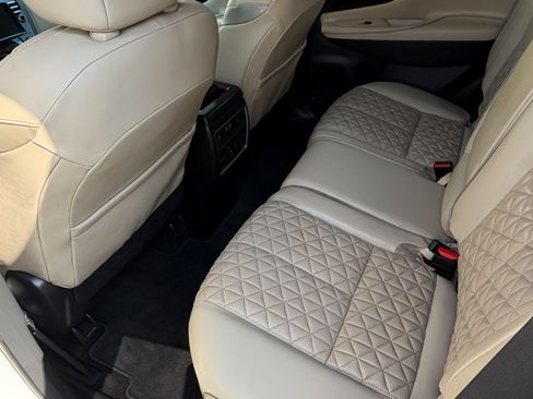 Used 2020 Nissan Murano Platinum w/ Cargo Package image 2