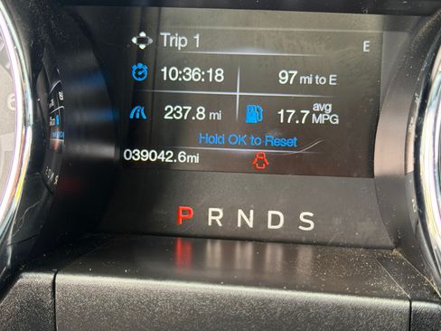 Used 2017 Ford Mustang GT Premium RWD image 10