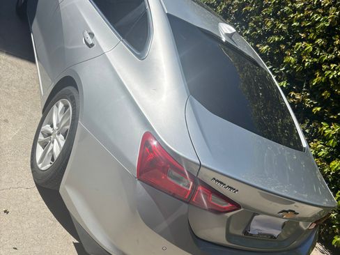 Used 2016 Chevrolet Malibu Hybrid w/ Leather Package FWD image 14