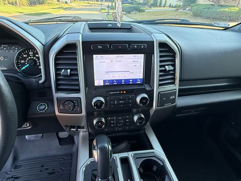 Used 2020 Ford F150 Lariat w/ Equipment Group 502A Luxury image 22