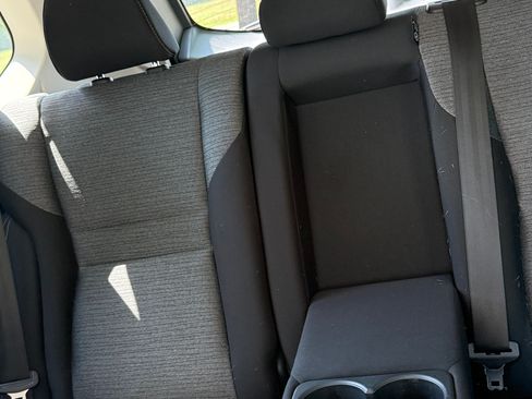 Used 2021 Nissan Rogue SV AWD/4WD image 11