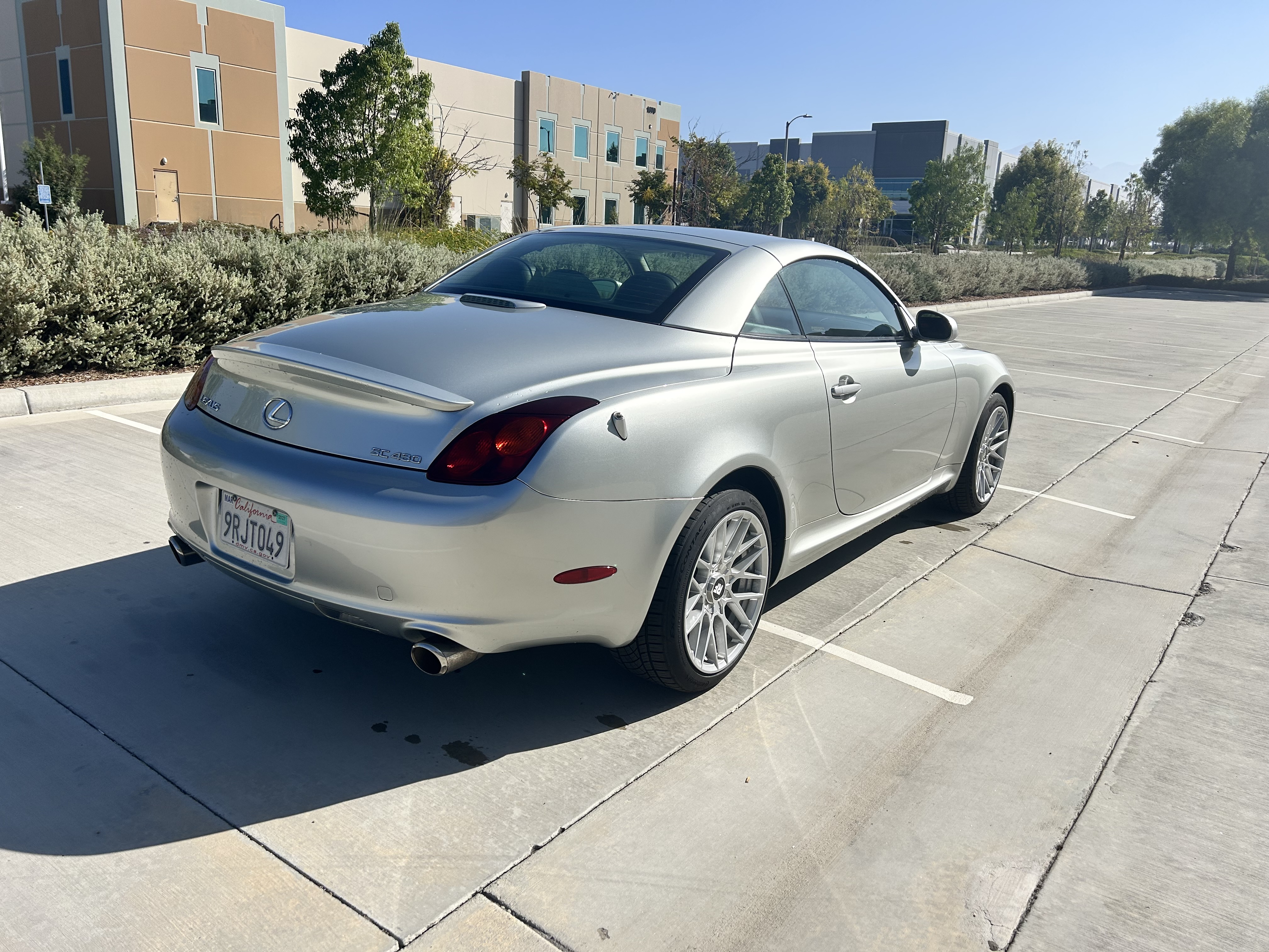 Used 2002 Lexus SC 430 Convertible RWD image 8