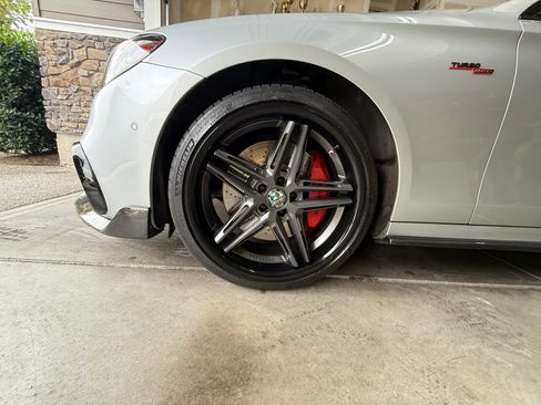 Used 2019 Mercedes-Benz E 53 AMG 4MATIC Sedan image 4