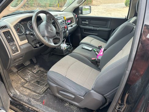 Used 2012 RAM 1500 Express AWD/4WD image 6