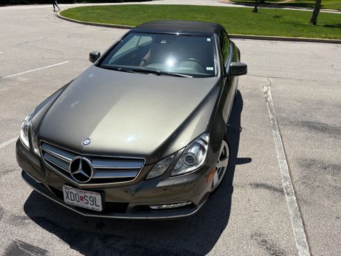Used 2013 Mercedes-Benz E 350 Cabriolet image 2