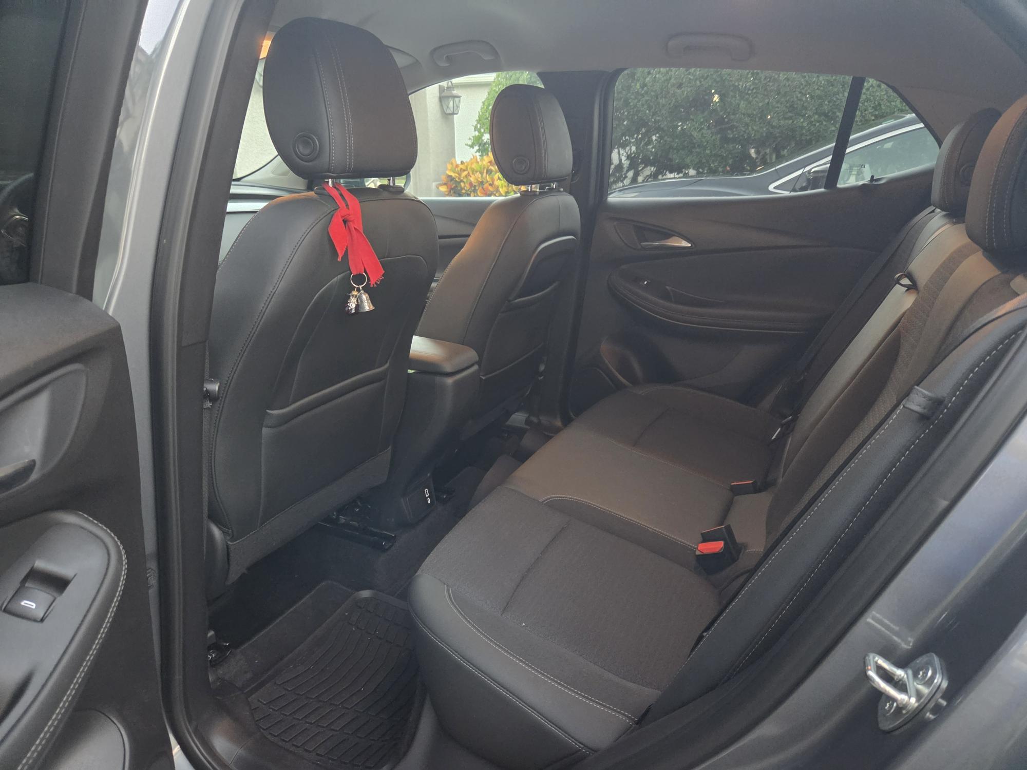 Used 2020 Buick Encore GX Select FWD image 11