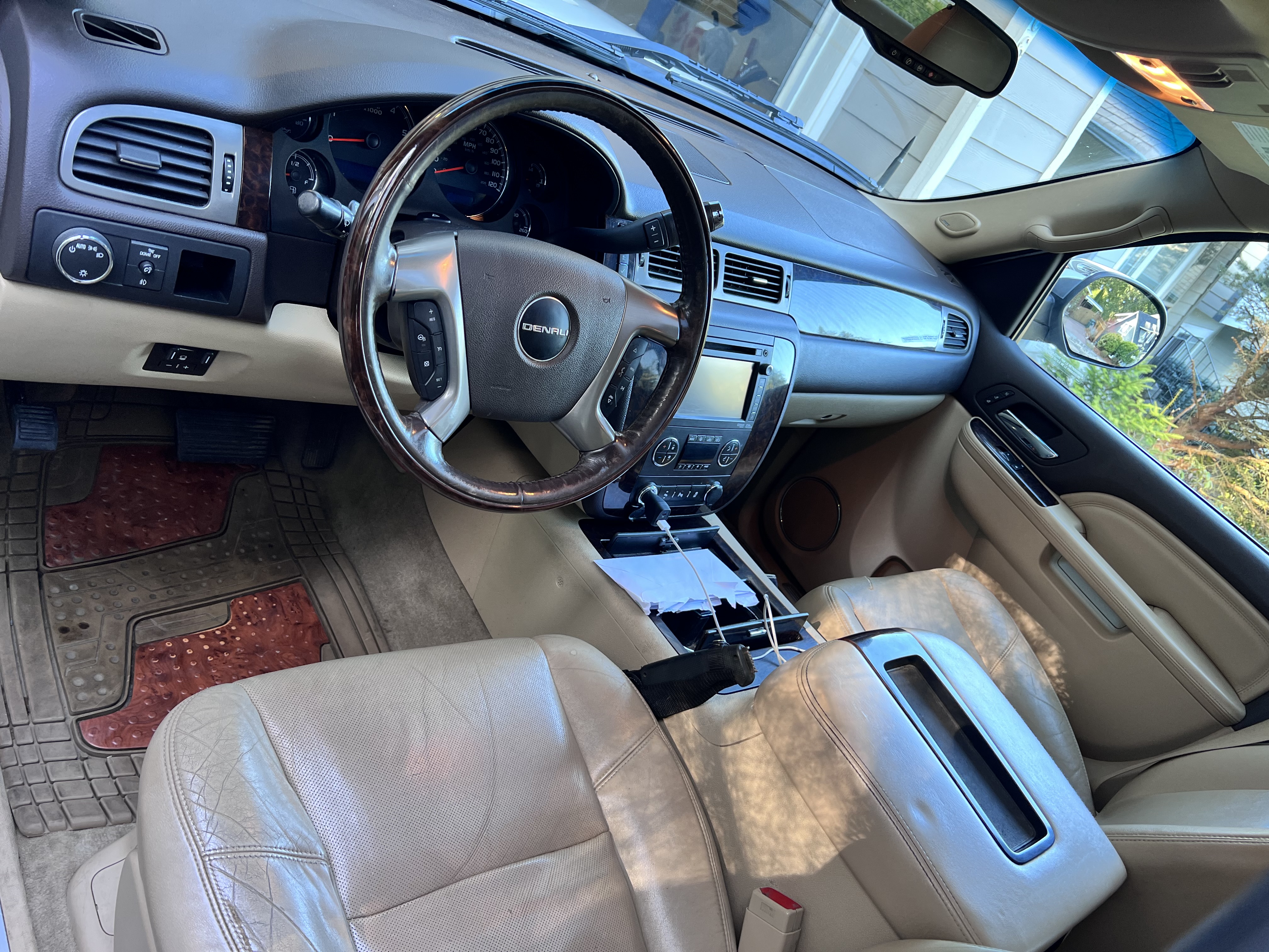 Used 2012 GMC Sierra 1500 Denali AWD/4WD image 9