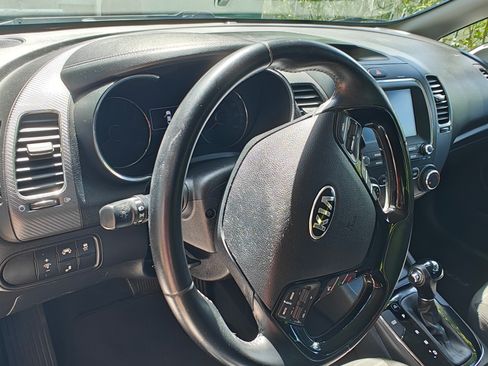 Used 2017 Kia Forte S w/ S Technology Package image 10