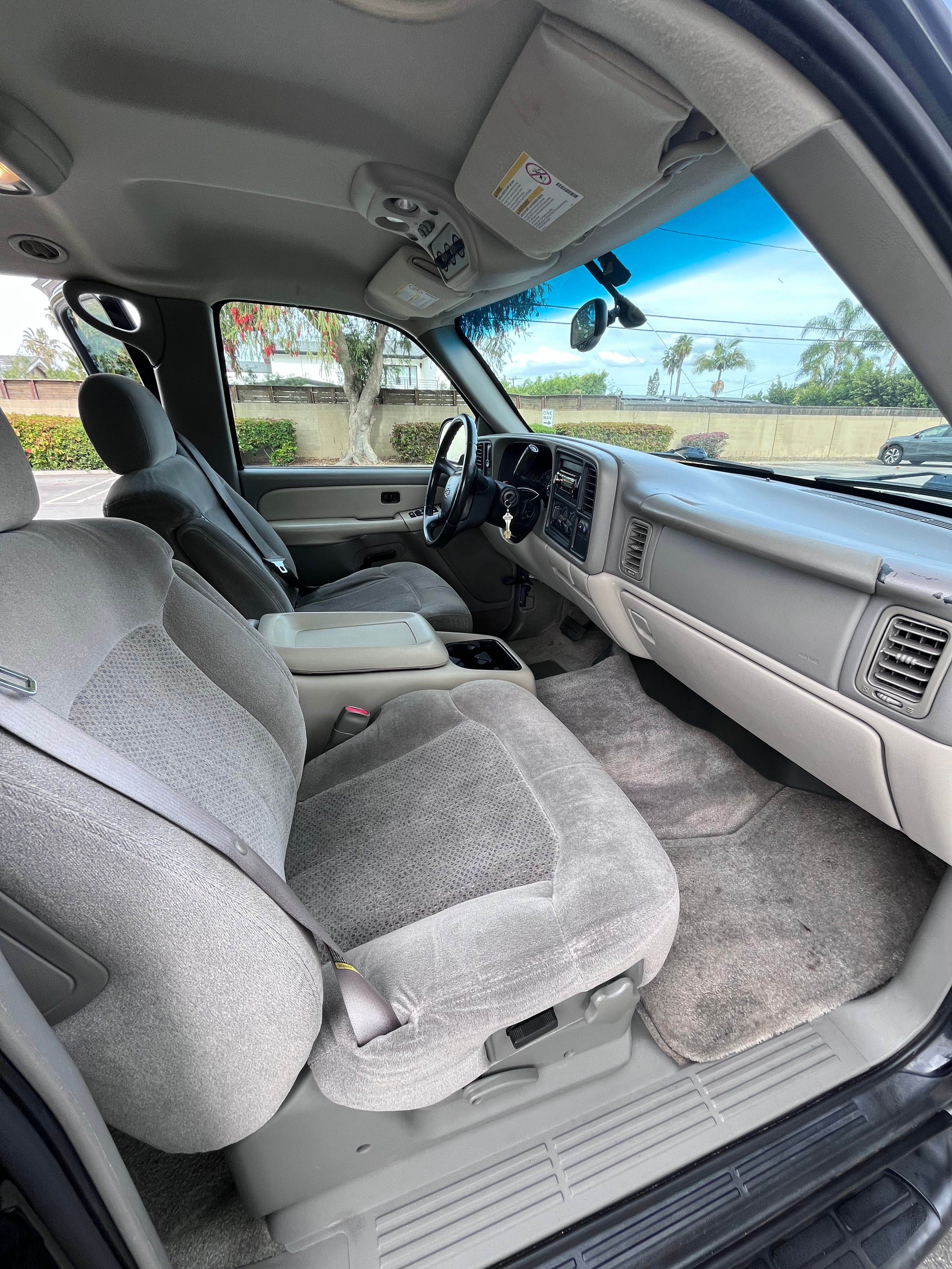 Used 2001 Chevrolet Suburban 2500 LS w/ LS Preferred Equipment Group RWD image 18