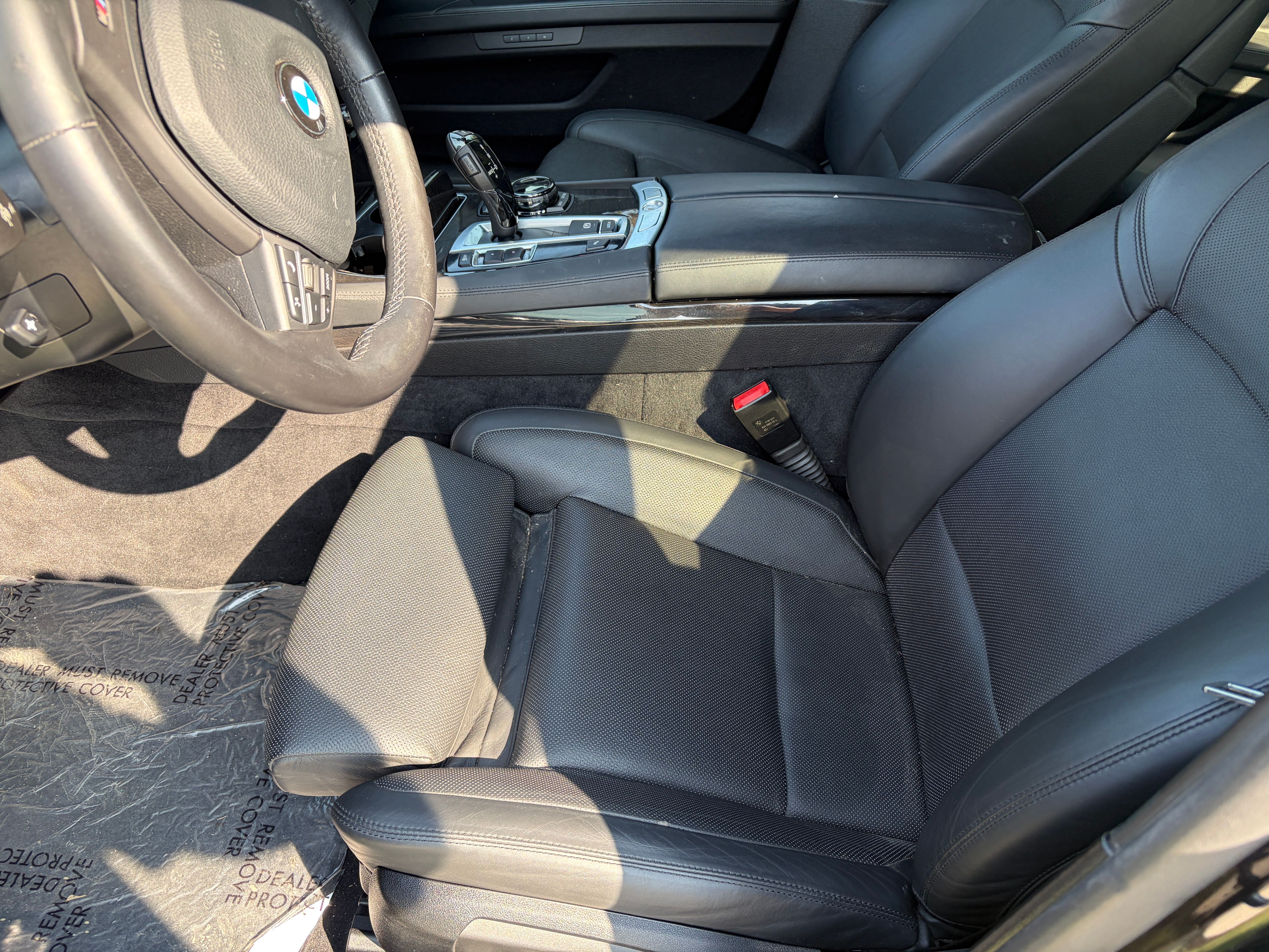 Used 2014 BMW 750i RWD image 9