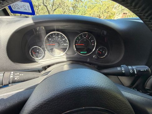 Used 2015 Jeep Wrangler Unlimited Sport w/ Quick Order Package 24S image 16