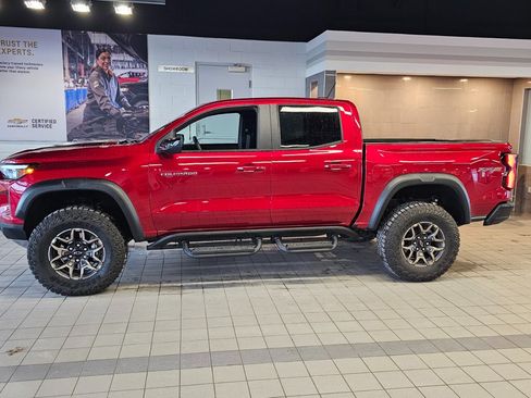 Used 2024 Chevrolet Colorado ZR2 w/ Safety Package image 4