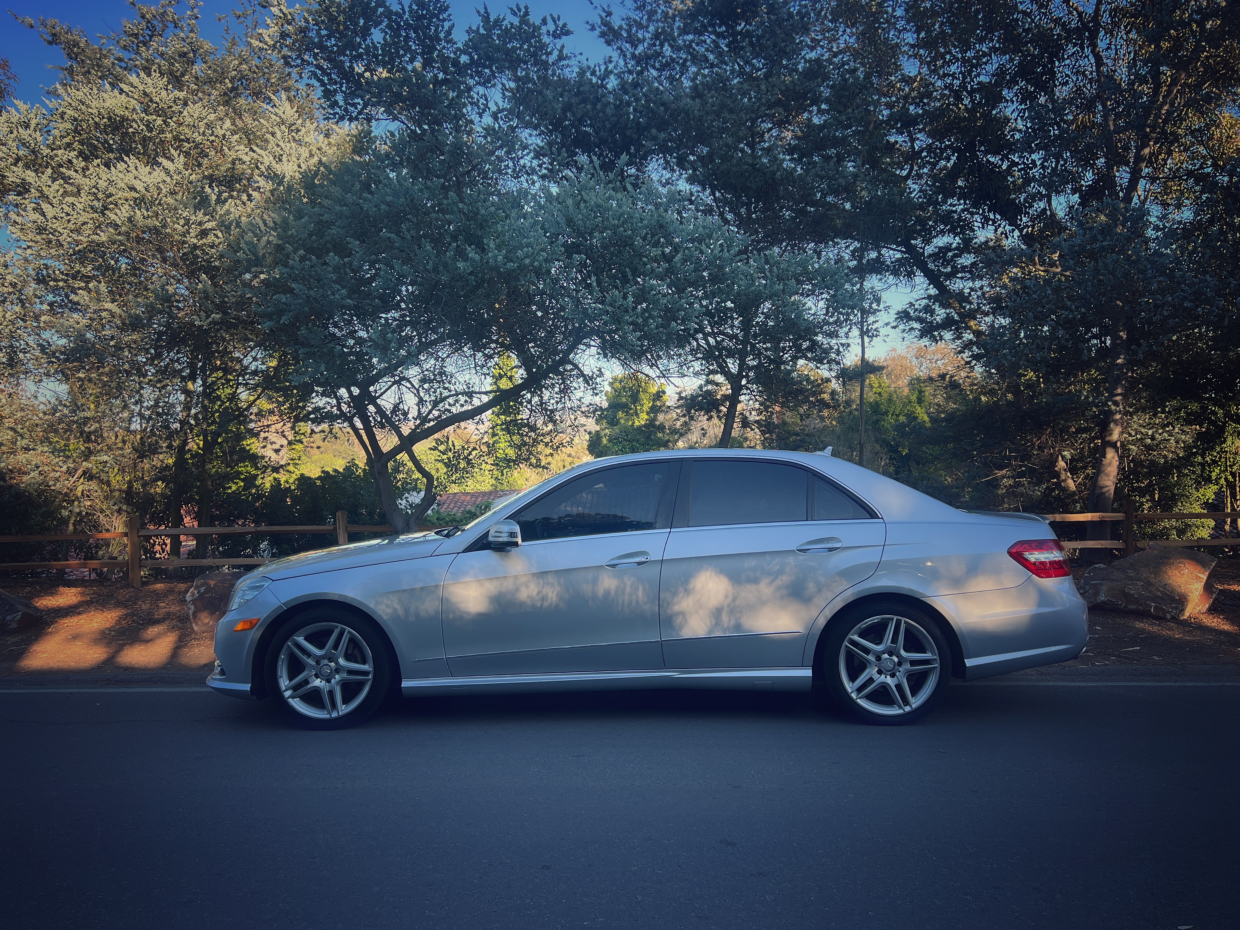 Used 2013 Mercedes-Benz E 350 Sedan image 12