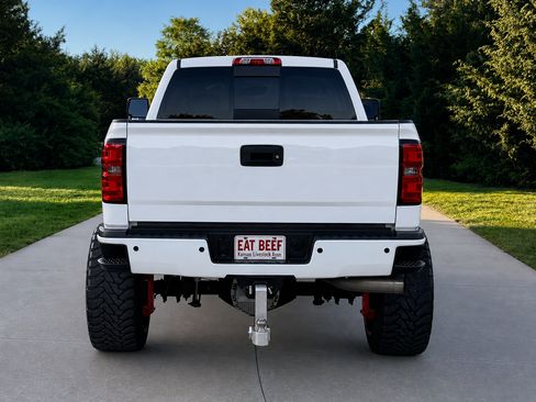 Used 2015 Chevrolet Silverado 2500 High Country w/ Duramax Plus Package AWD/4WD image 10