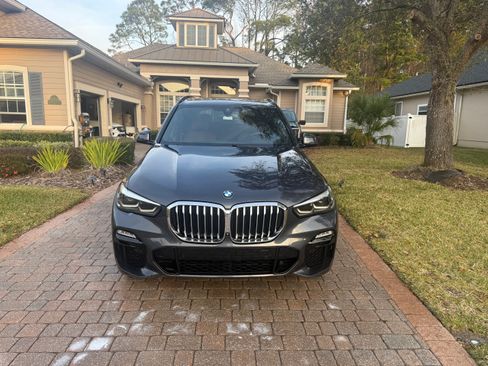 Used 2019 BMW X5 xDrive40i w/ M Sport Package image 1