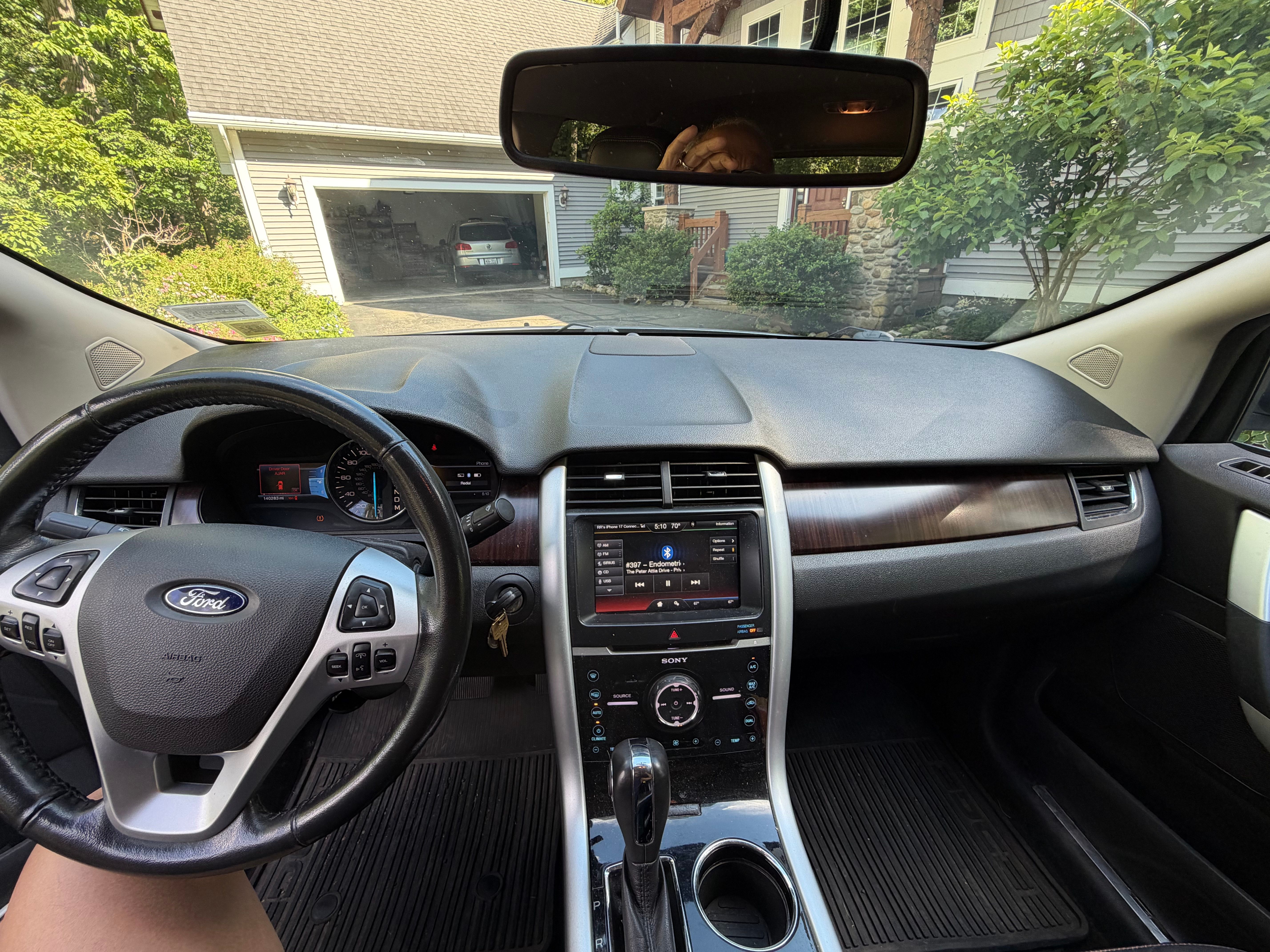 Used 2011 Ford Edge Limited w/ Trailer Tow Package AWD/4WD image 4