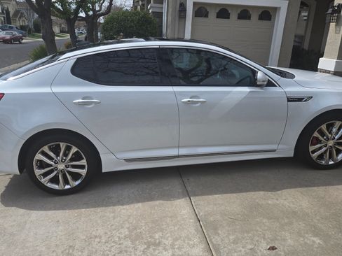 Used 2015 Kia Optima SX image 4