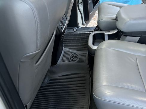 Used 2013 Toyota Sequoia Platinum image 13