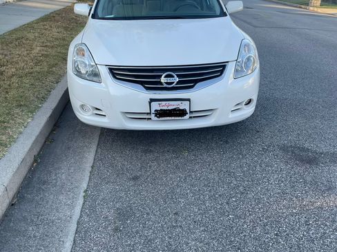 Used 2012 Nissan Altima 2.5 S FWD image 1