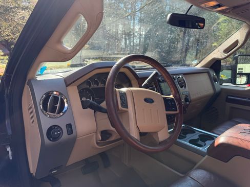 Used 2011 Ford F350 King Ranch w/ FX4 Off Road Pkg image 5